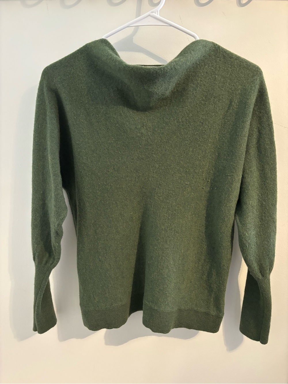 100% Merino Wool Cynthia Rowley Olive Green Cowl-Neck Sweater